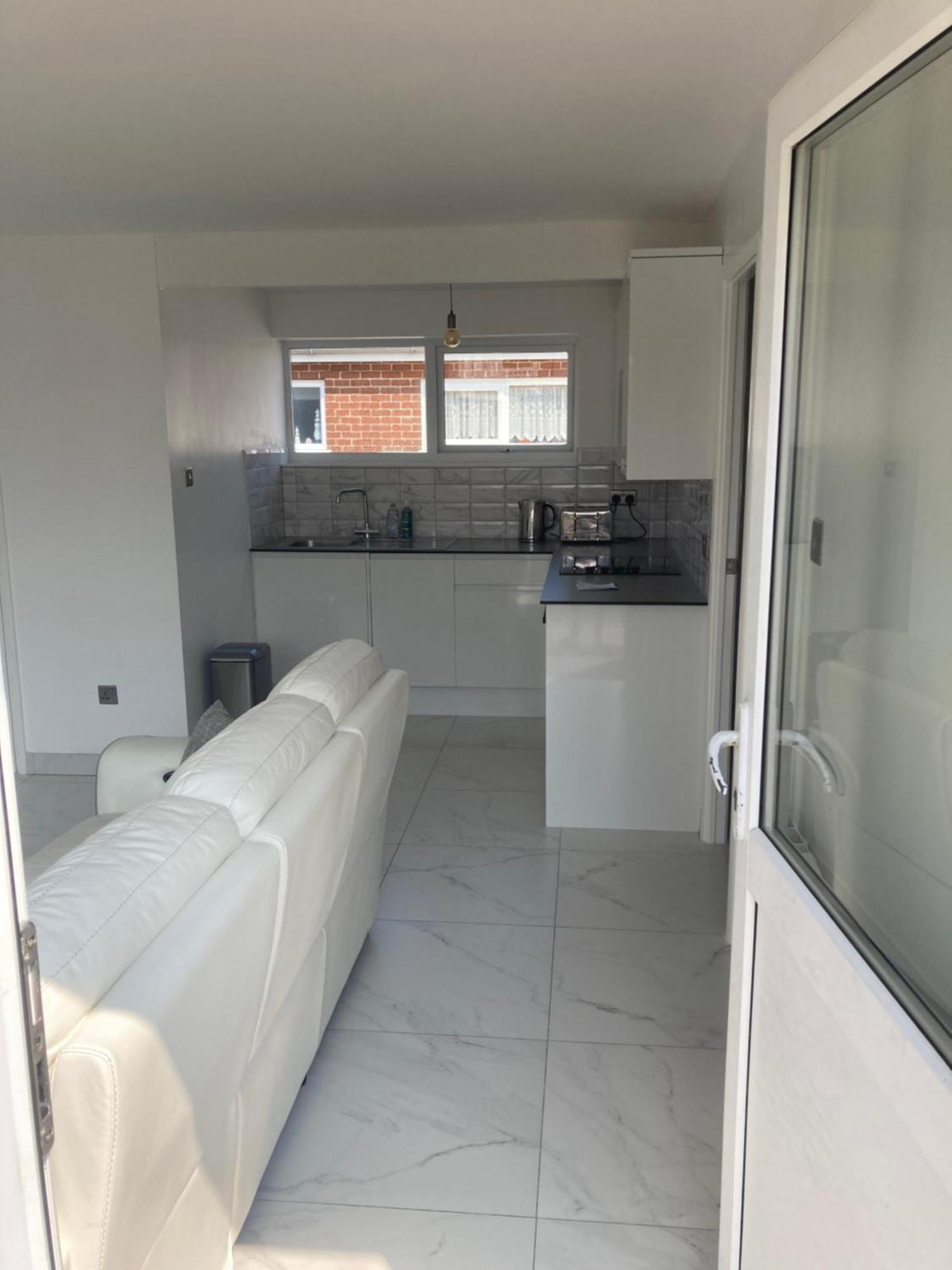 2 Bed Chalet Romney Sands Greatstone Exterior photo